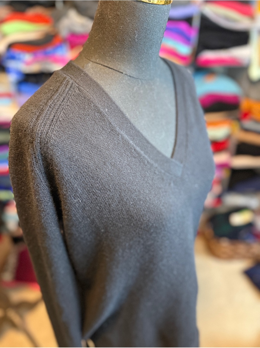 Nordstrom Black V-Neck Cashmere Tunic Sweater